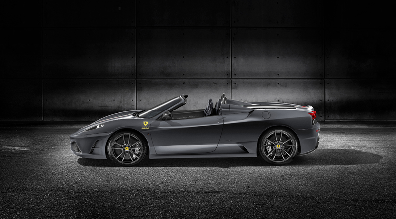 Illustration for article titled Ferrari Scuderia Spider 16M Unveiled Live At Mugello With Stickers, 16 GB Ferrari iPod Touch